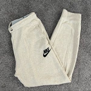 NIKE sweatpants